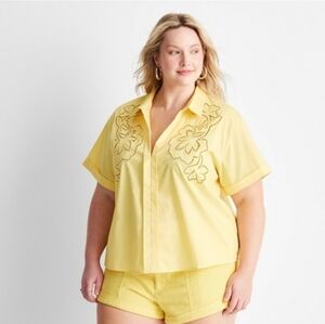Women's Short Sleeve Eyelet Resort Button Down Shirt Yellow 2x